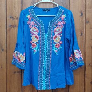 Size Small Embroidered Top